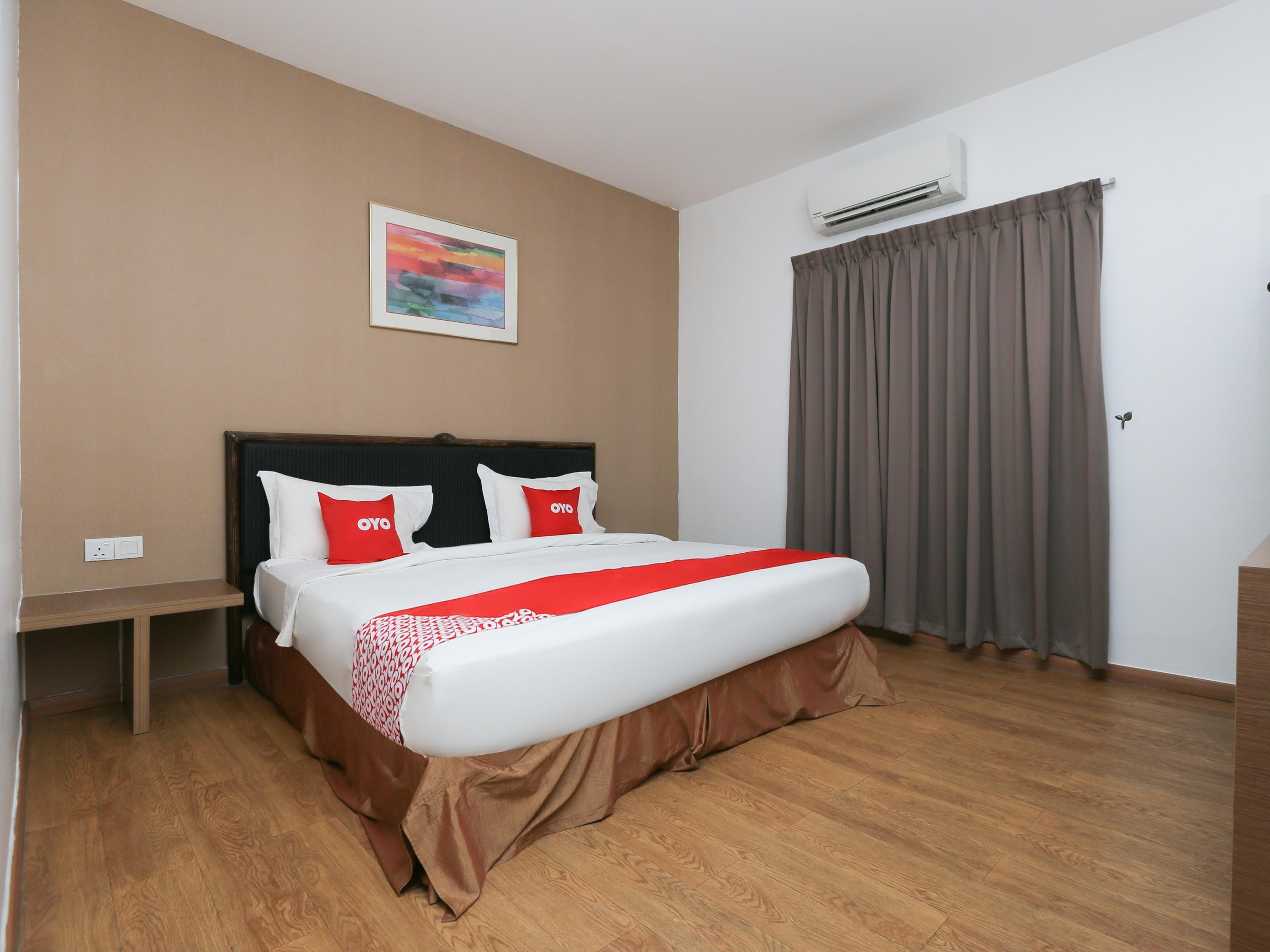 Oyo 89915 East Mount Hotel Kukup Esterno foto